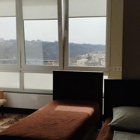 Rooms With Fortetsya View 2 Кам'янець-Подільский Екстер'єр фото